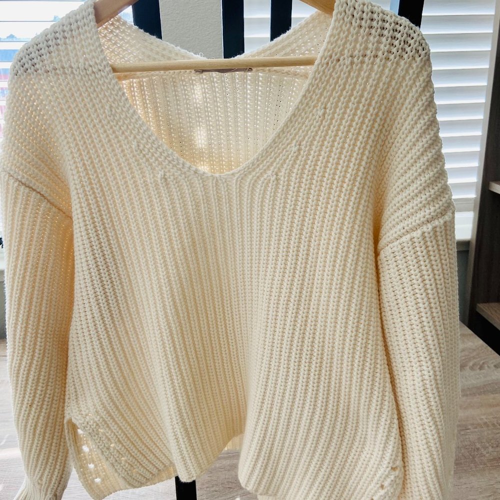 Everlane the texture cotton v-neck